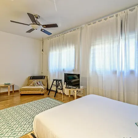 Tata'S House, Junto Playa Y Barcelona Centro Apartment Masnou Exterior photo